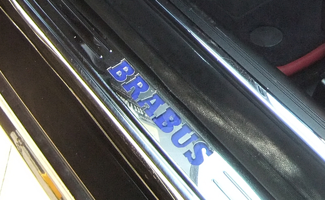 BRABUS CLS-B8 ﾛｹｯﾄﾊﾟｯｹｰｼﾞ ﾍﾞﾝﾂ