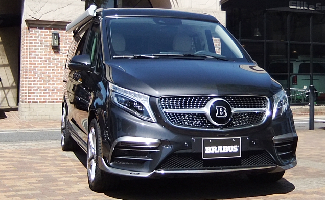 BRABUS V300D MarcoPolo D30 ﾛﾝｸﾞ ｷｬﾝﾋﾟﾝｸﾞｶｰ 4人乗 