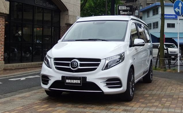 BRABUS V250D MarcoPolo D4 ﾛﾝｸﾞ ｷｬﾝﾋﾟﾝｸﾞｶｰ 4人乗 