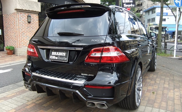 BRABUS ML-B63-700 WIDESTAR ﾜｲﾄﾞｽﾀｰ