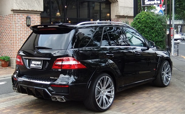 BRABUS ML-B63-700 WIDESTAR ﾜｲﾄﾞｽﾀｰ