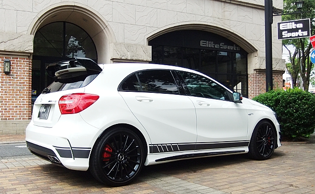 A45 AMG 4ﾏﾁｯｸ ｴﾃﾞｨｼｮﾝ 1 ﾍﾞﾝﾂ